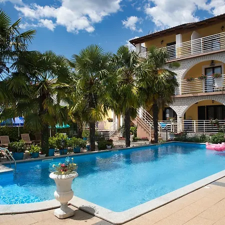 Apartments Paradis-2