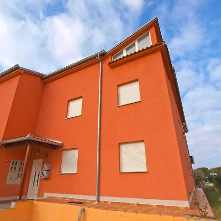 Apartments Antun 1237-2