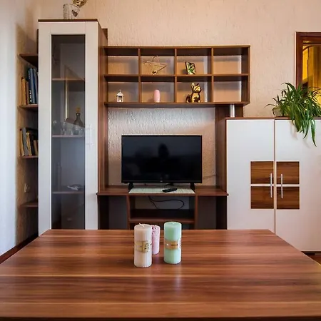 Cvita - Cozy Apartment With An Amazing View-3