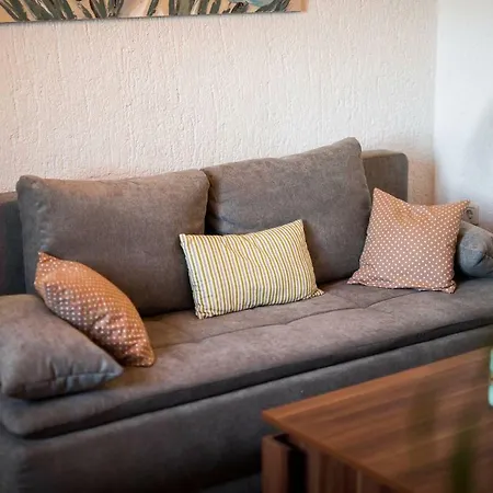 Cvita - Cozy Apartment With An Amazing View-2
