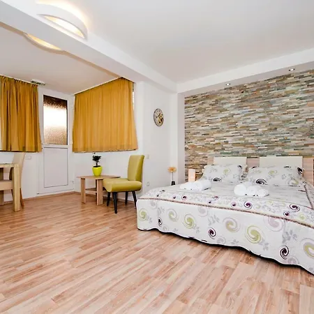 Apartments Figarola-3