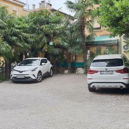Apartment Kaza In Center, With Terrace, Private Parking, Step To The Sea-3