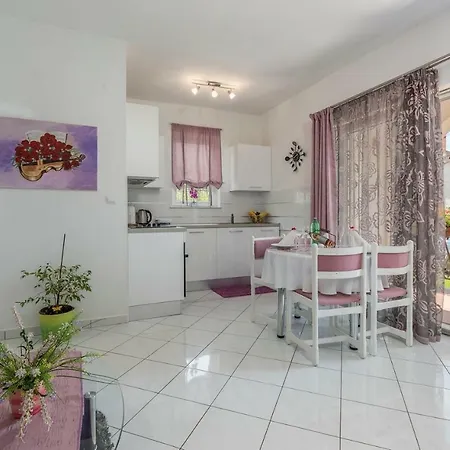 Apartments Baldini-3