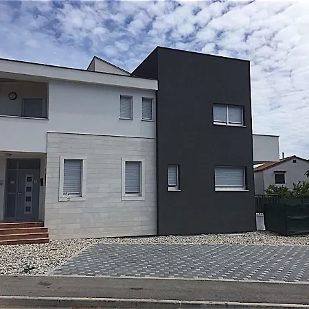 Apartments Peti-2