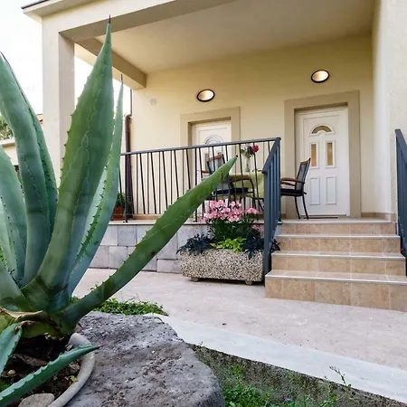 Apartments Lanca-3