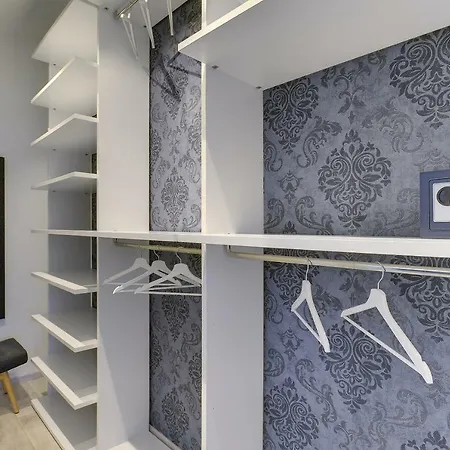Gallery Apartment-2
