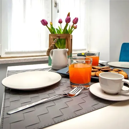 Studio Apartment Kris By Irundo-3