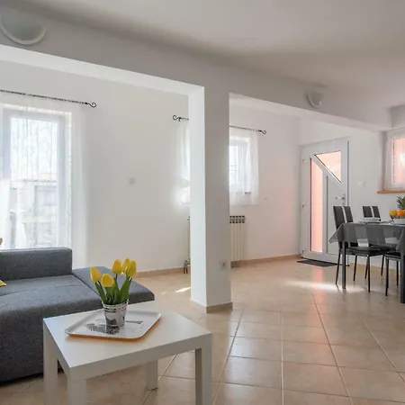 Apartment Lavanda-2