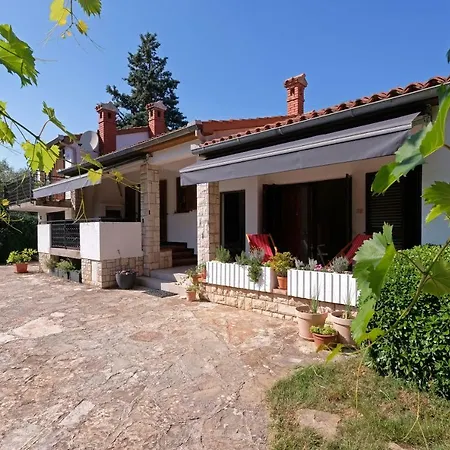 Holiday Home Kipo I Lunja-3