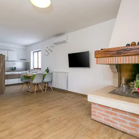 Pool Premium Apartment-3