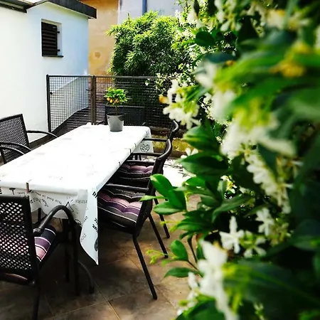 Sia House-3
