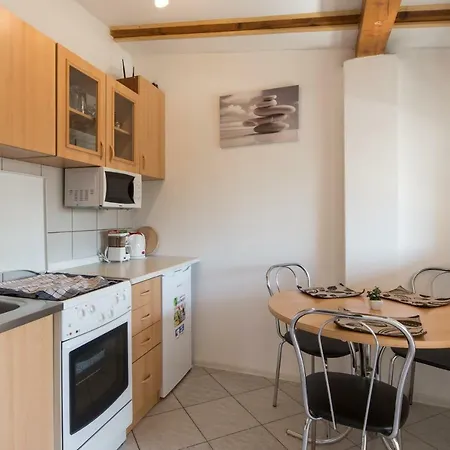 Apartmani Amans-2