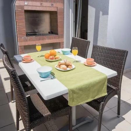 Villa Lumare - 100M From The Sea-2