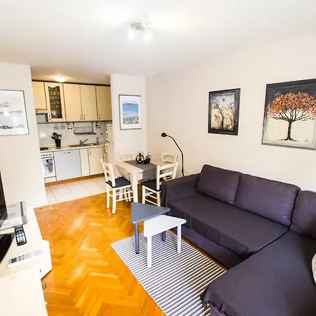 Trisi Apartment-2