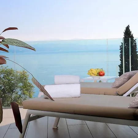 Opatija Deluxe Apartment With Swimming Pool-2