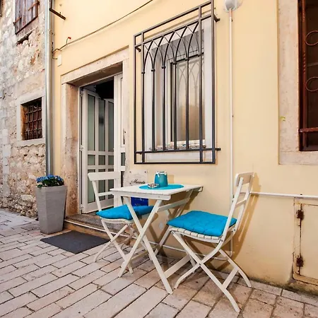 Room Marinata-2