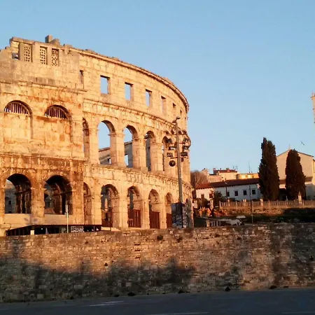 Studio In Pula Center-2