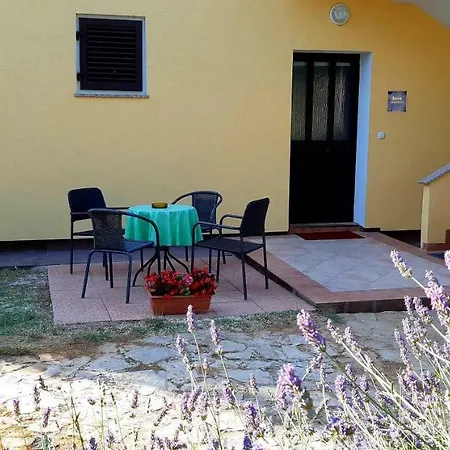Vesna Apartment-2