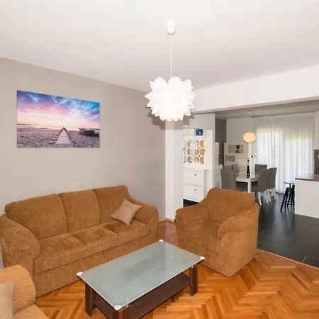 Holiday Home Rovere-3