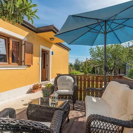 Holiday House Antonio-3