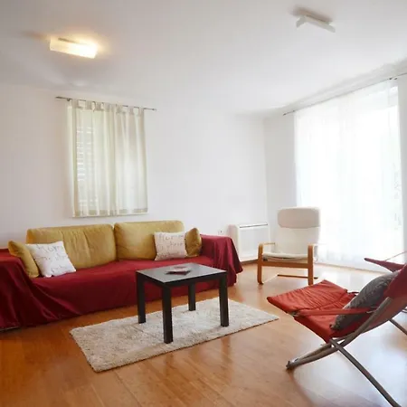 Maja Apartment-2