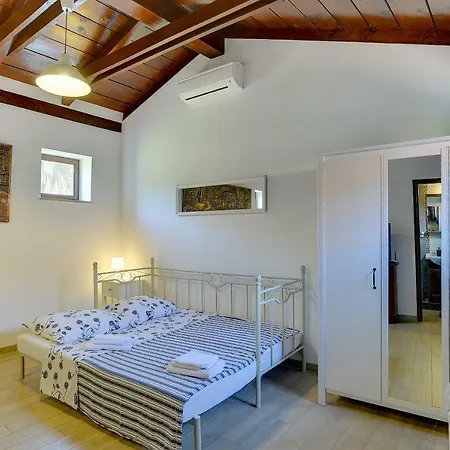Diegos Apartments-3