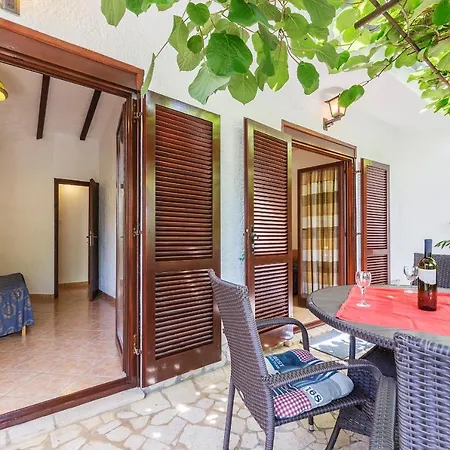 Mugeba Club Residence-3