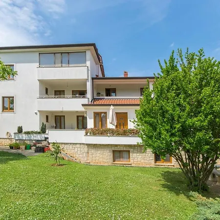 Apartment Jelka-3