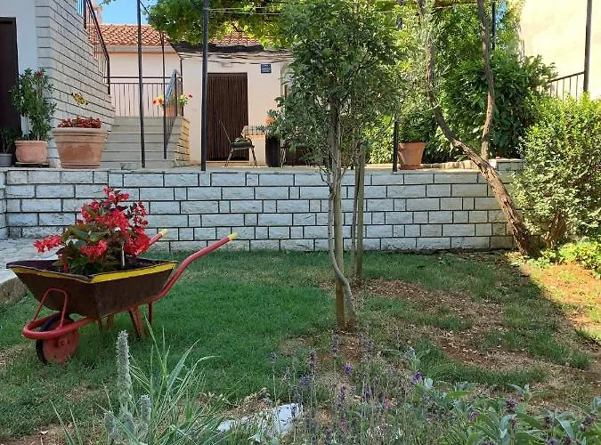 Villa House Dorina Pula