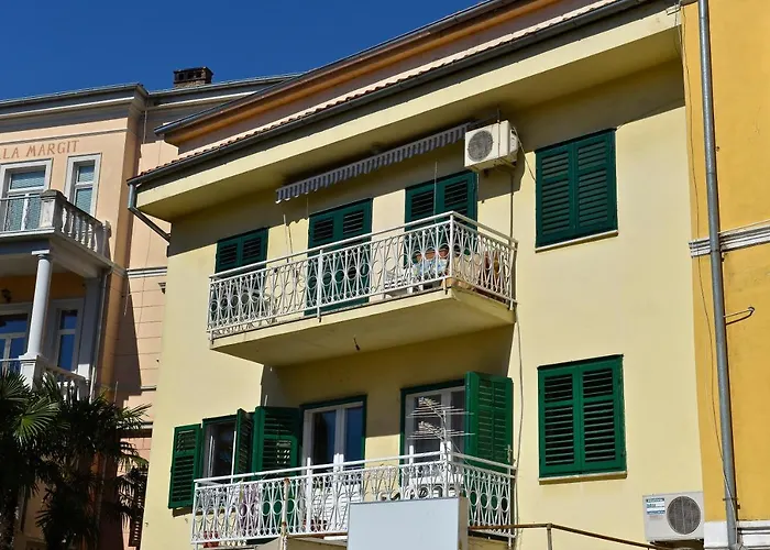 Apartment Juras Opatija