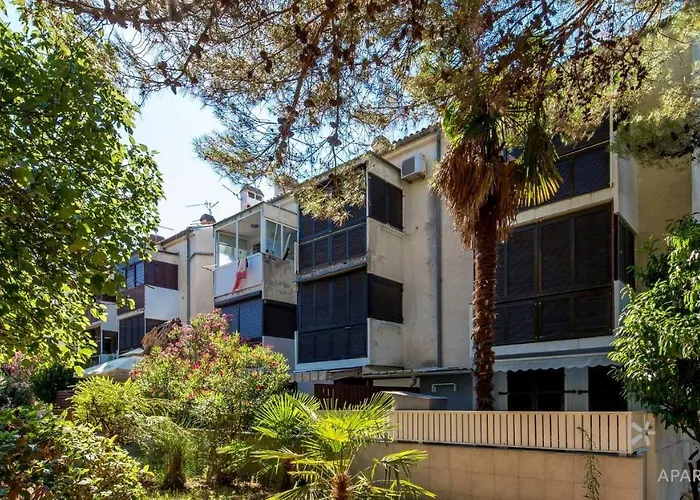 Rona Apartment Zizi Porec che accetta animali