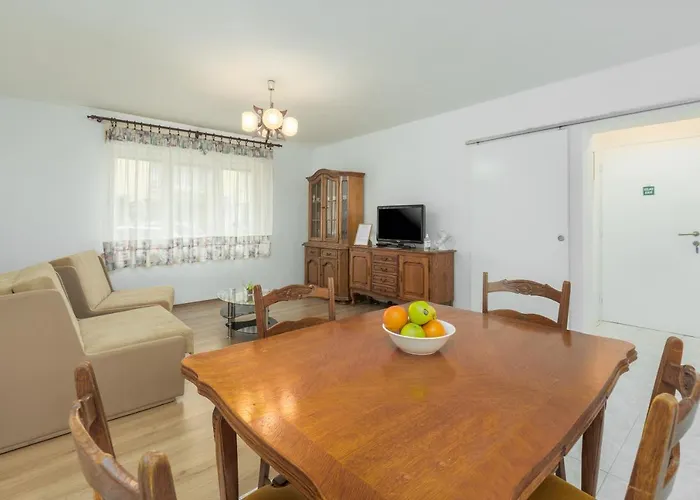 Ferienwohnung Nika Pula