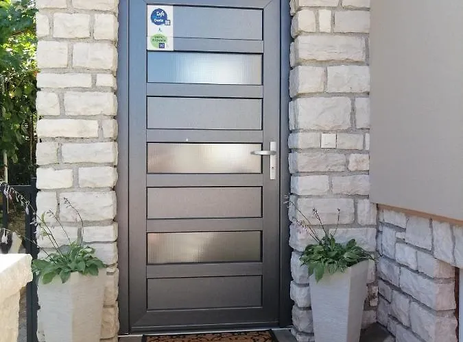 Pet friendly Danijela Rovinj Sea View And Free Parking Apartment