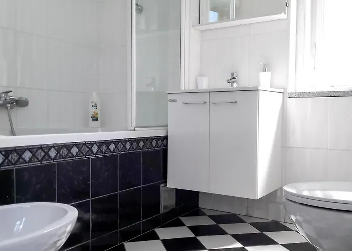 Huisdiervriedelijke Apartment Villa Helios Opatija