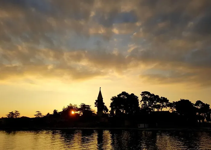 Ivan B&B, 5 Star Superior Room, Near The See And Park Novigrad Istria