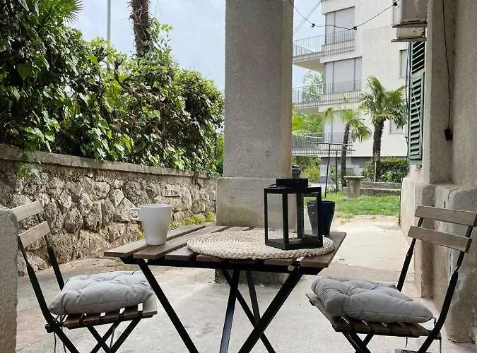 Appartement Studio Apartman Lara à Opatija
