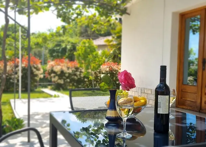 Pet friendly Apartments Anamarija Opatija