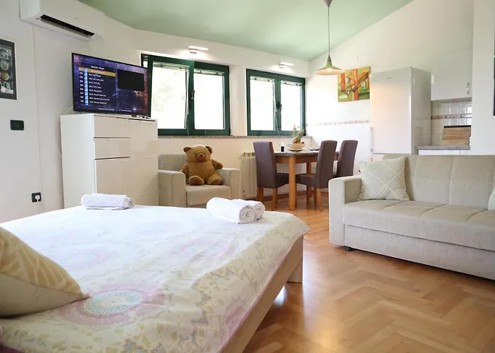Apartment Emma Pula