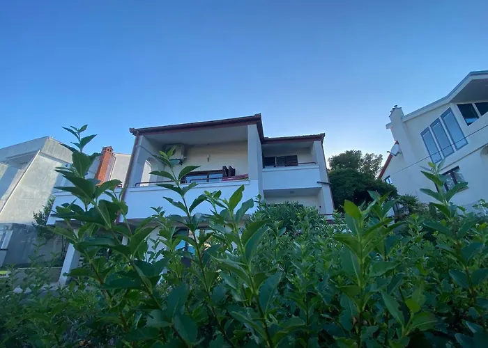 Haustierfreundliches Cukon Holiday Home Premantura