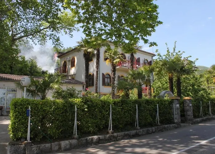 Apartments And Rooms With Parking Space Lovran, Opatija - 10403