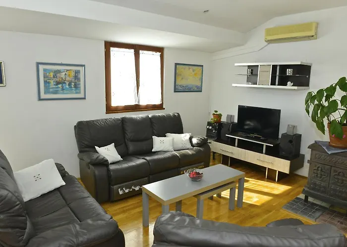 Apartments By The Sea Opatija - 10411