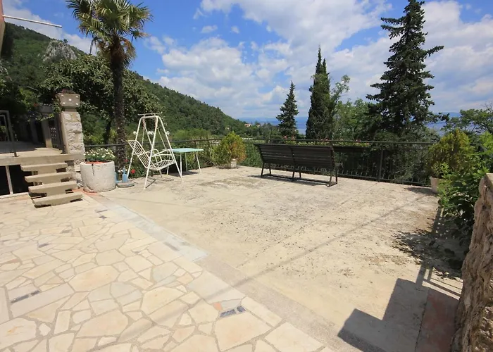 Apartments And Rooms By The Sea Medveja, Opatija - 2305 Laurana