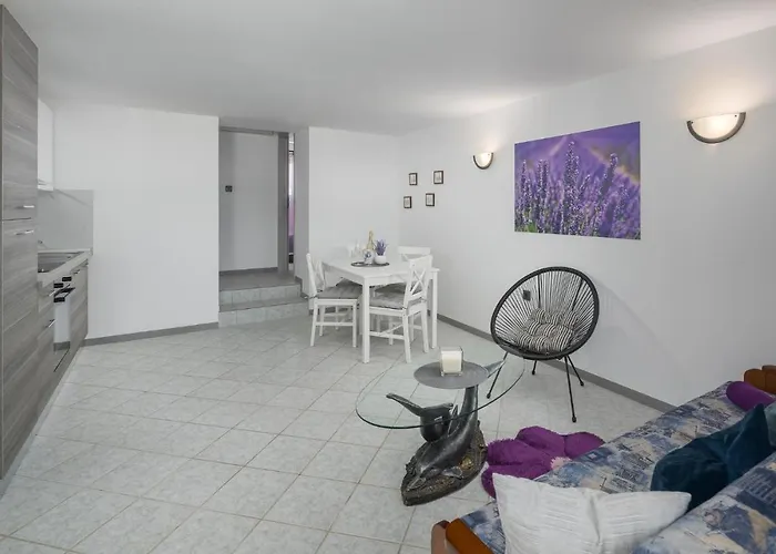 One-Bedroom Apartment In Orsera