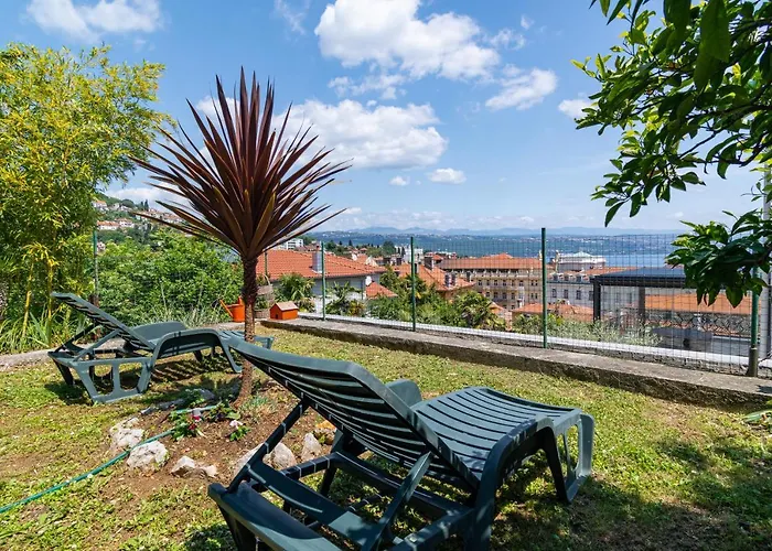Huisdiervriedelijke Holiday Apartment Mima Opatija
