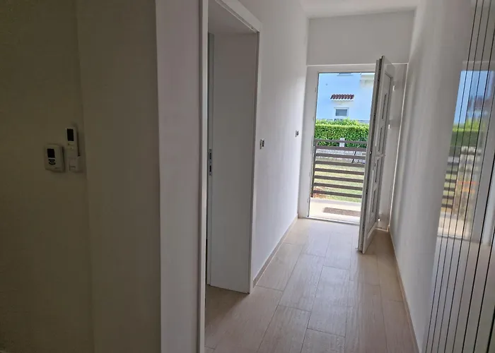Pet friendly Apartmani Melanie Porec