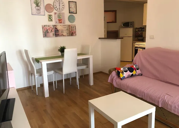 Haustierfreundliches Apartments Jeromela Valbandon