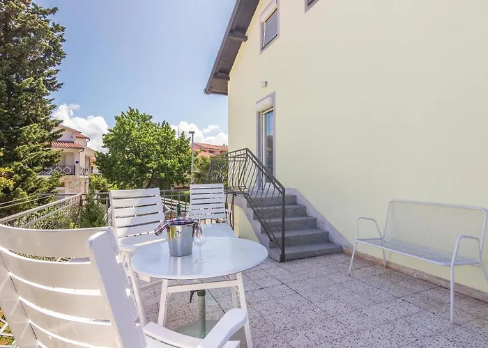 Amazing Home In Rovinj With Wifi Privée