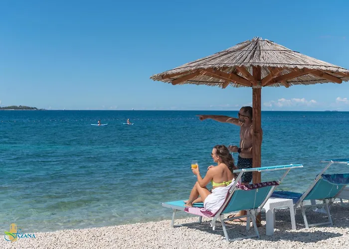 Villa Andrija Family Dream With Heated Pool At The Sea With Beautiful Garden, Outside Cinema And Kids Playground Fažana