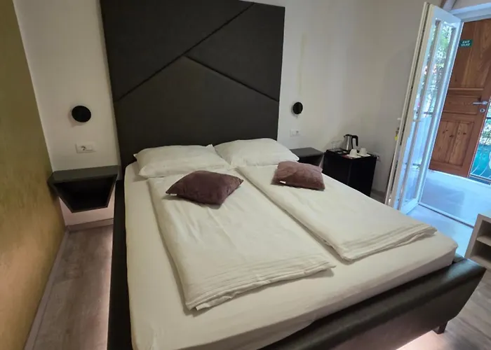 H&H Rooms Rovinj - Adults Only