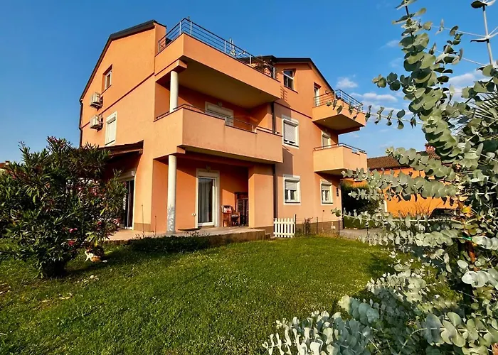 Guest House Gloria Novigrad Istria